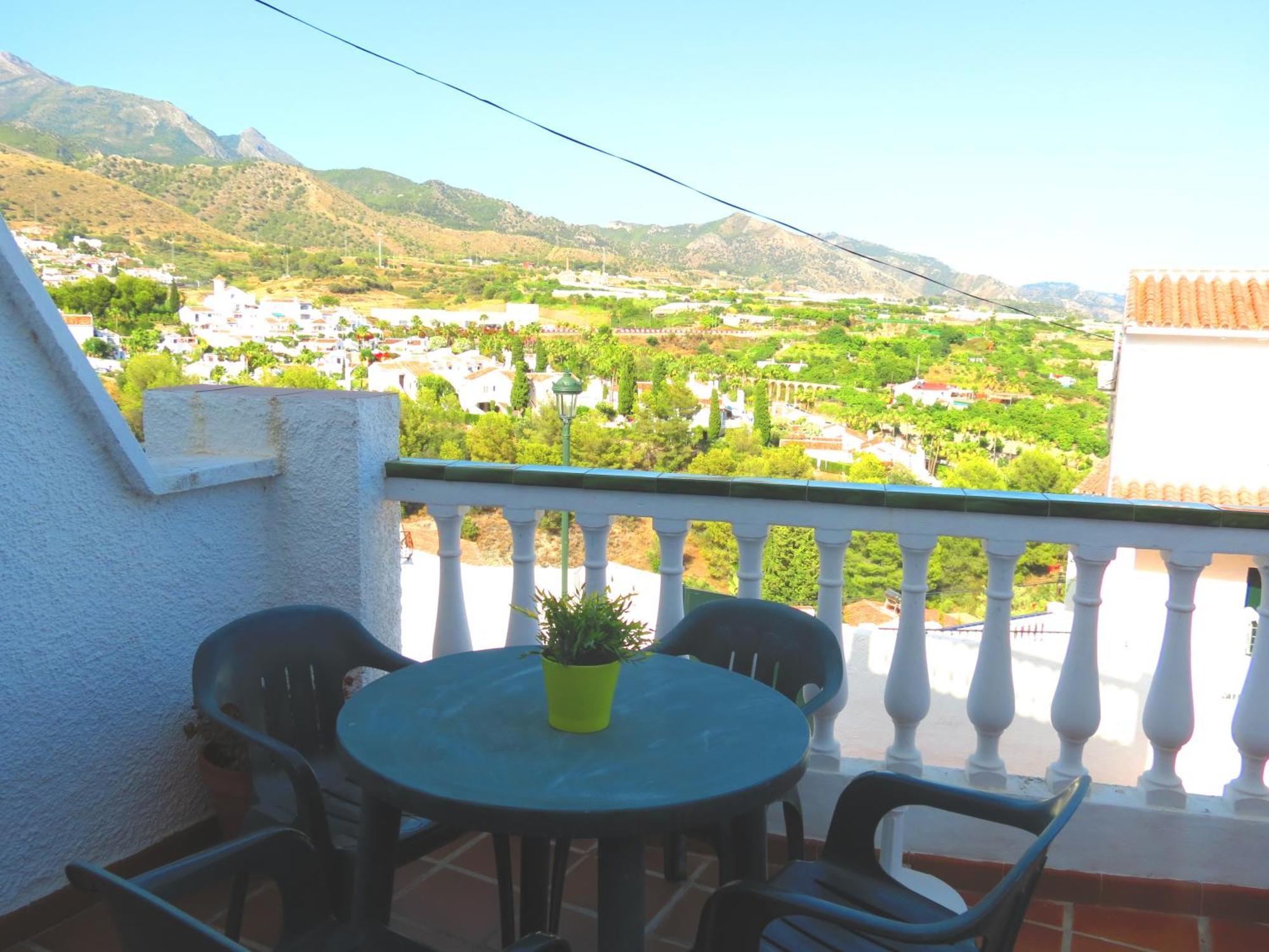Lual Burriana Apartment Nerja Exterior photo